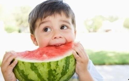 娱乐吃瓜酱缓解姨妈疼,轻松缓解姨妈疼的神奇秘籍